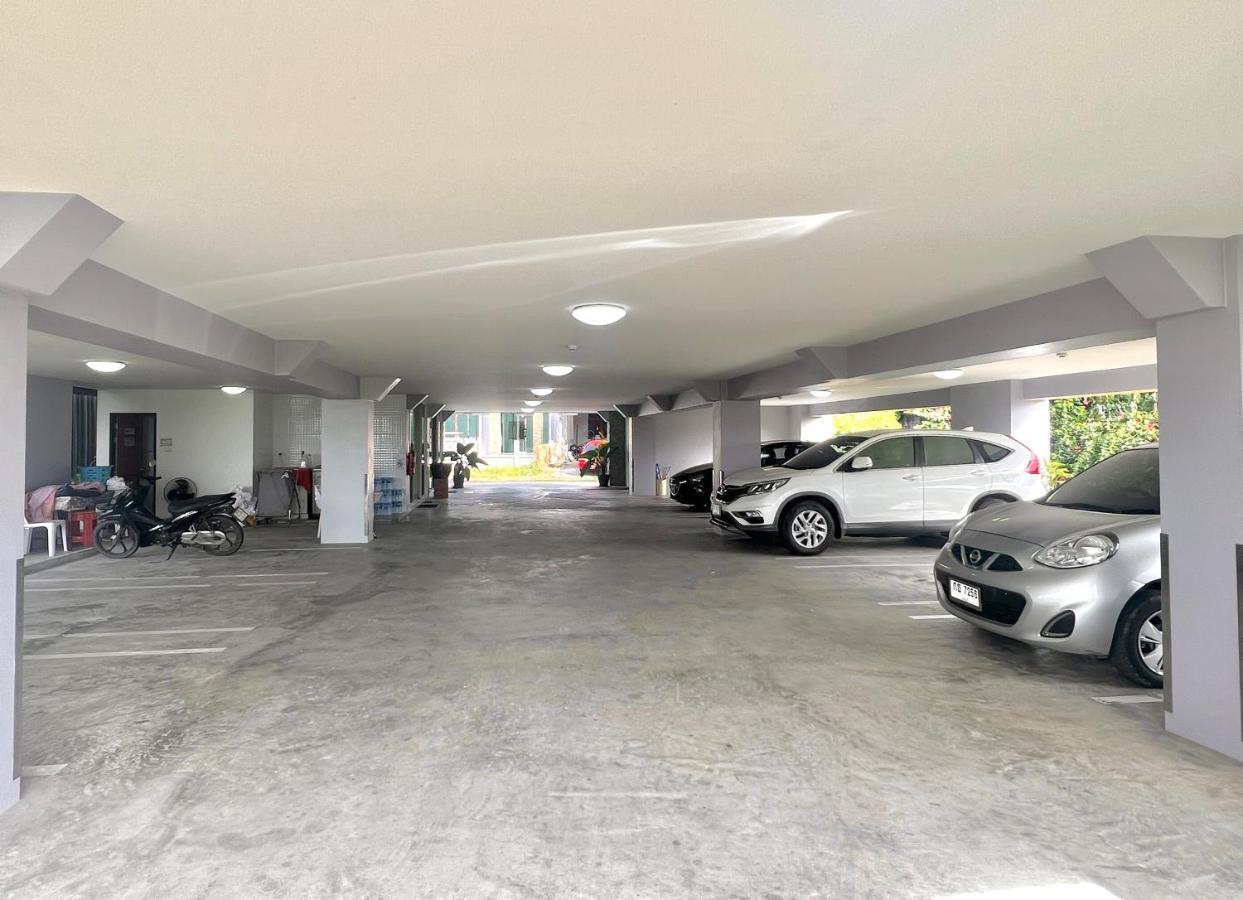 Js Residence Krabi town Buitenkant foto