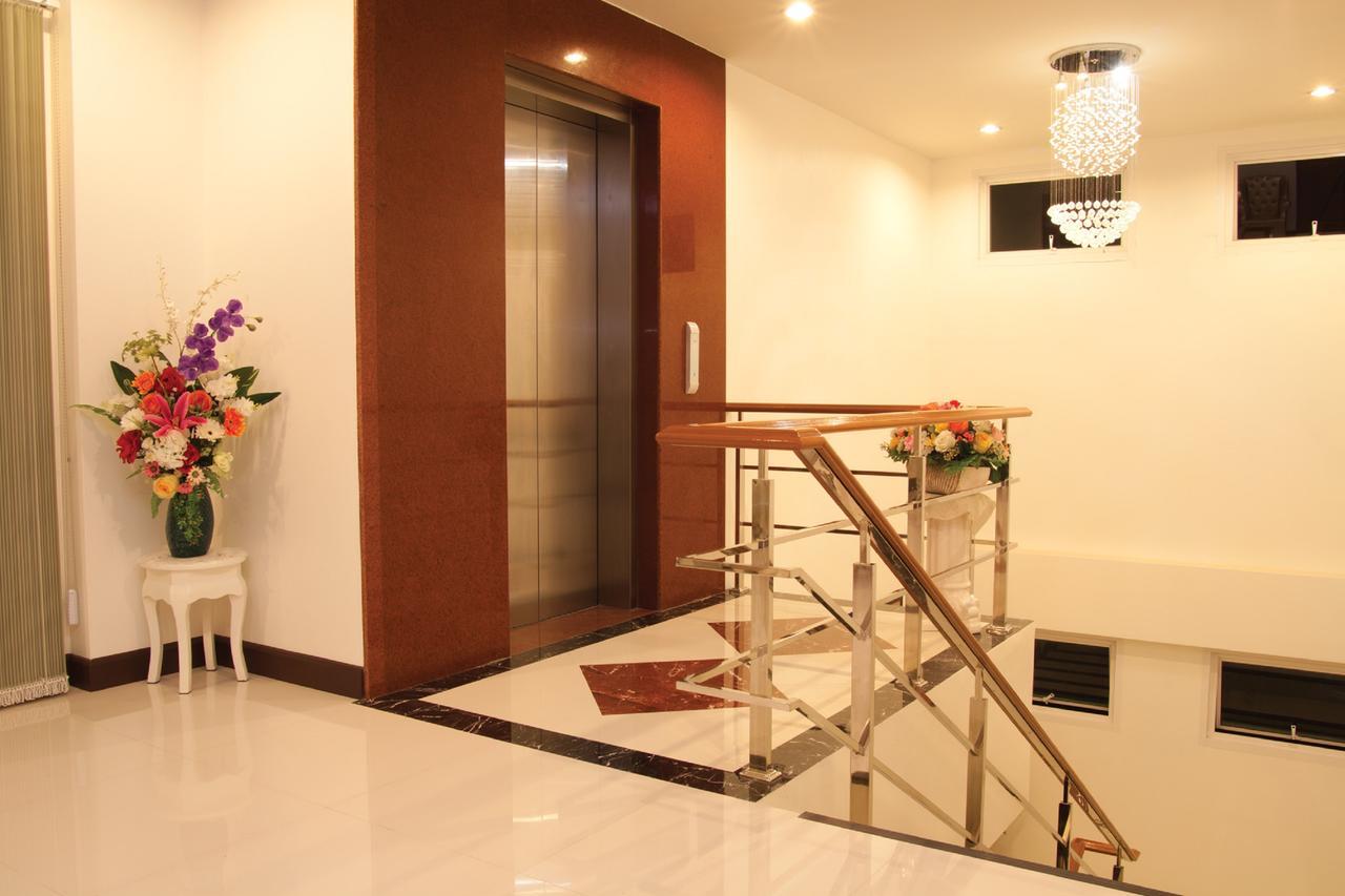 Js Residence Krabi town Buitenkant foto