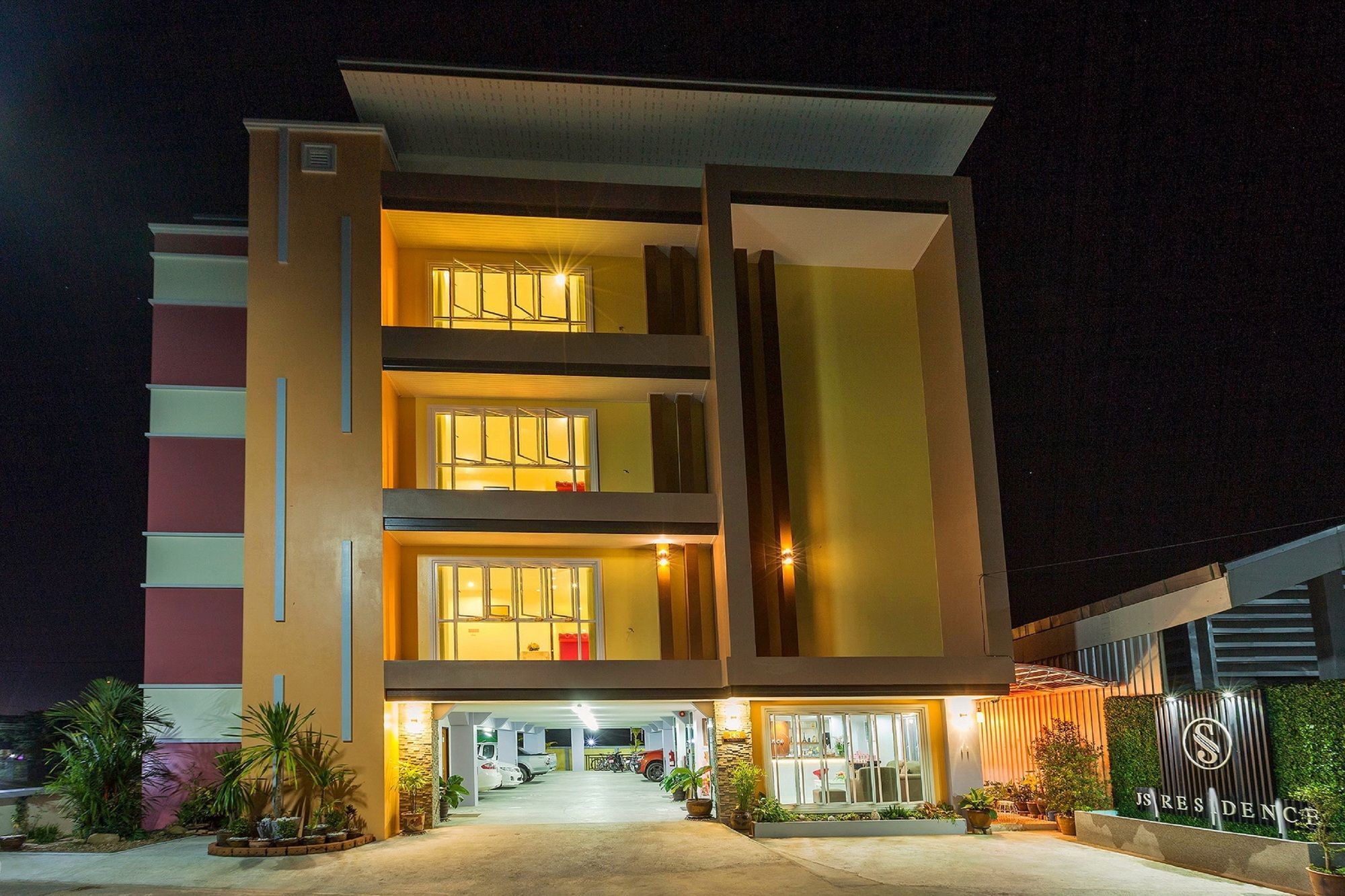 Js Residence Krabi town Buitenkant foto