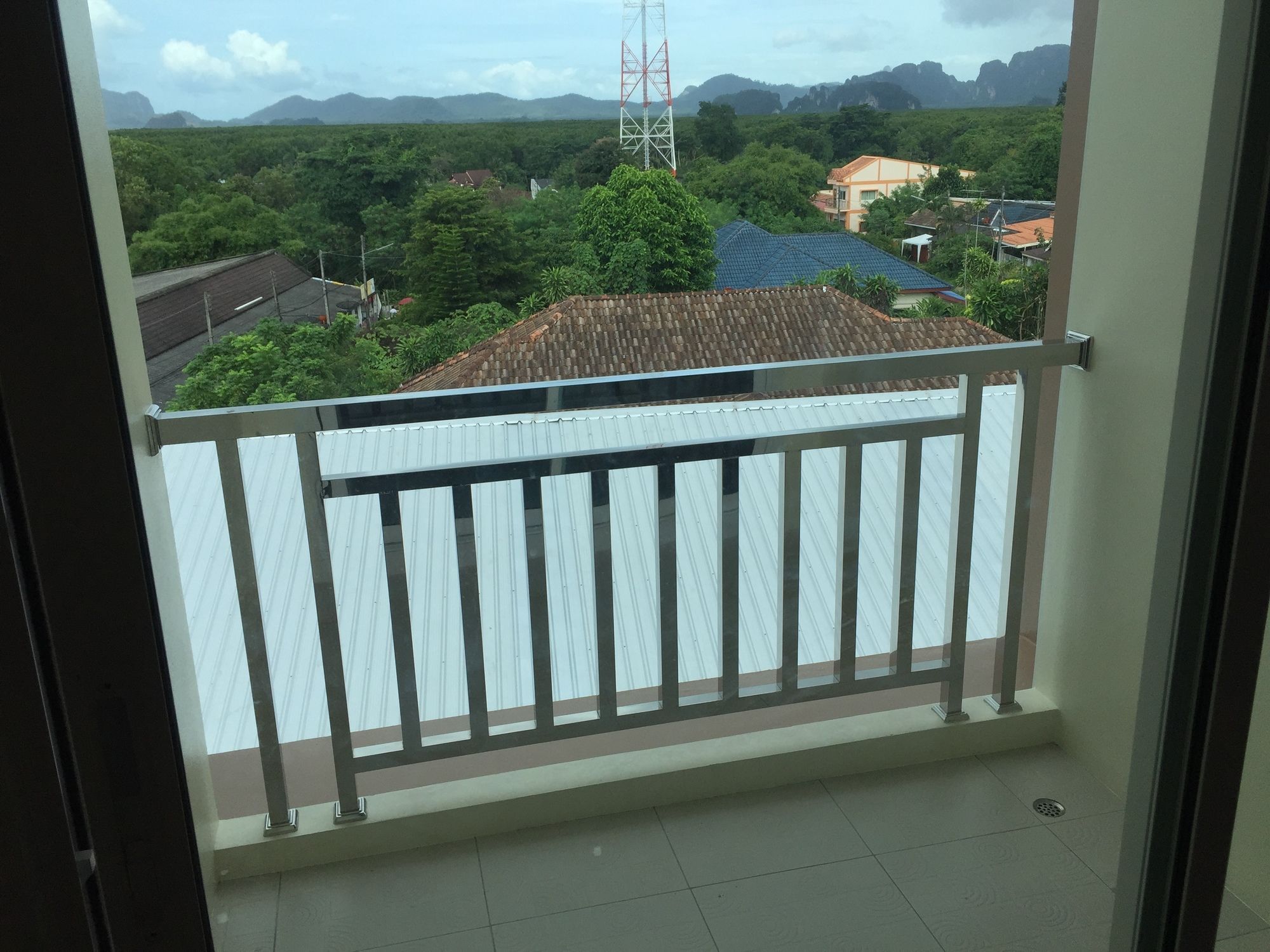 Js Residence Krabi town Buitenkant foto